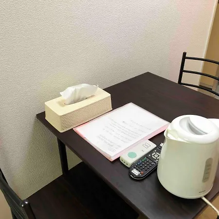 Guest House Zwell Hakata Ohori Park Fukuoka  Exterior photo