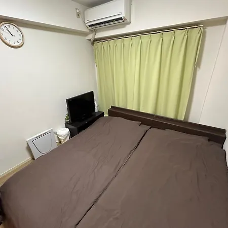Guest House Zwell Hakata Ohori Park Fukuoka  Exterior photo